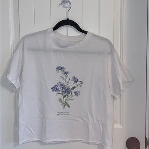 Brandy Melville Aleena Forget-Me-Not Flower Tee